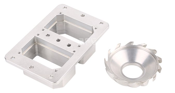 大型cnc加工中心主軸運(yùn)轉(zhuǎn)速度過快有影響嗎？